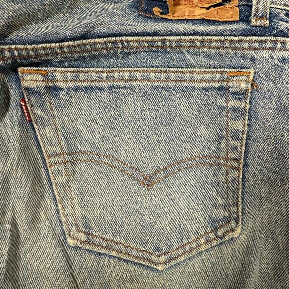 Vintage Levi’s Denim Jeans Straight Relaxed Light Wash Made in USA Size W36 L34 - Picture 6 of 12